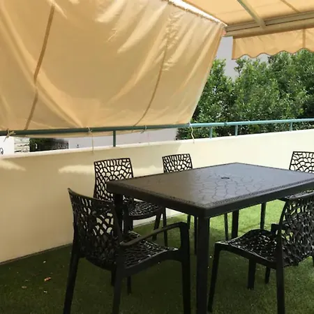 Appartement Appart. Tout A Pied Centre Classe * * * *